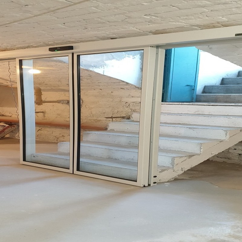 DITEC automata fotocellás üvegajtó – Automata üvegajtók